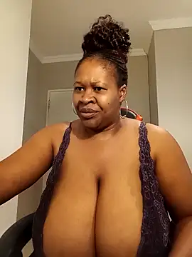 bustylisa1983 online show from 03/20/25, 08:31