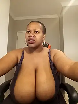 bustylisa1983 online show from 09/16/25, 05:41