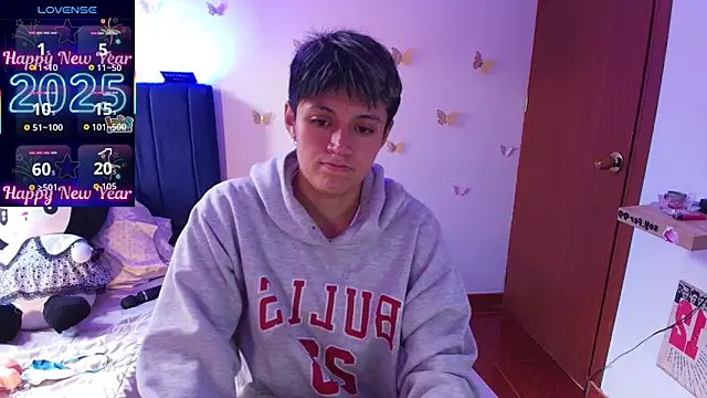 9 Fernanda 9 online show from 12/22/25, 06:38