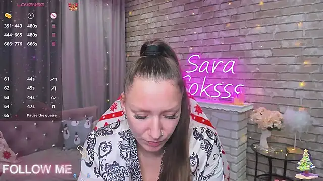 Snapshot of SarahCoksss chatting on 12/10/24, 03:30 SarahCoksss online show from 12/10/24, 03:30