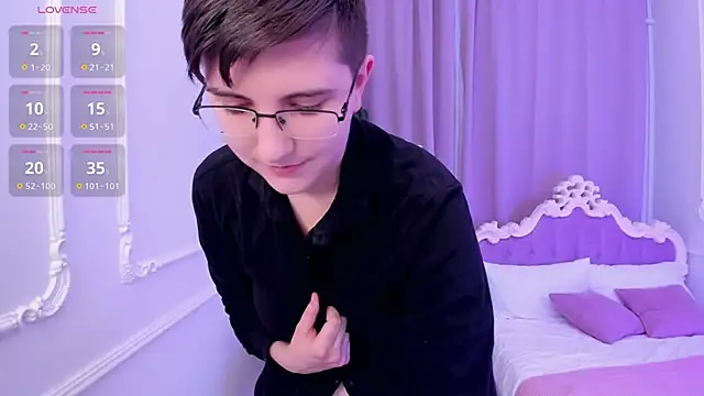 Lily Marlin online show from 02/22/25, 12:16