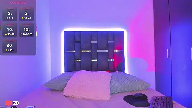 Snapshot of _amber_07 chatting on 11/15/25, 09:39 amber 07 online show from 11/15/25, 09:39