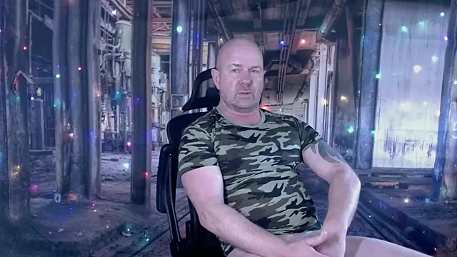 ManlyPrisonGuy online show from 12/19/25, 01:40