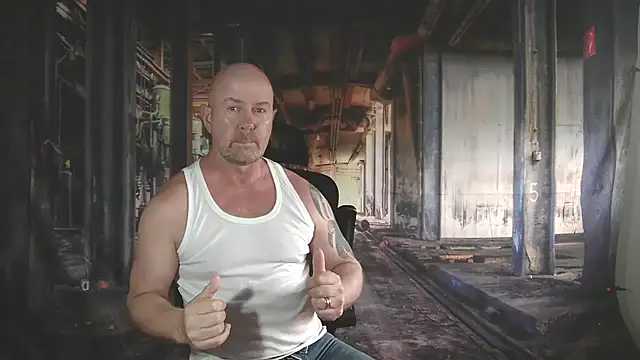 Snapshot of ManlyPrisonGuy chatting on 04/26/26, 02:15 ManlyPrisonGuy online show from 04/26/26, 02:15