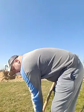 Snapshot of Pandasky chatting on 03/20/25, 11:27 Pandasky online show from 03/20/25, 11:27