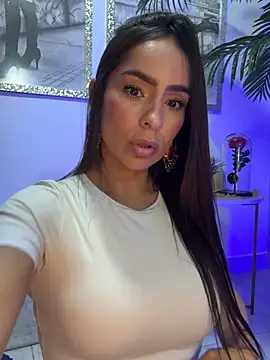 Mau White online show from 04/04/26, 12:42