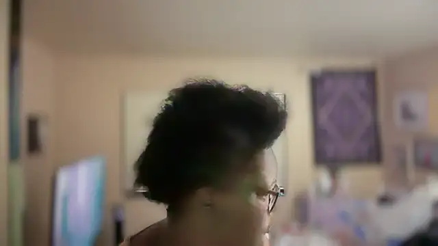 Snapshot of Yagurl__west chatting on 02/23/25, 03:24 Yagurl west online show from 02/23/25, 03:24