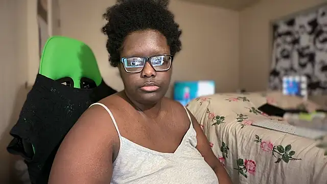 Yagurl  west online show from 01/14/26, 04:18