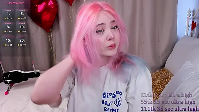 Snapshot of __KawaiiYuki__ chatting on 02/11/25, 08:48 KawaiiYuki online show from 02/11/25, 08:48