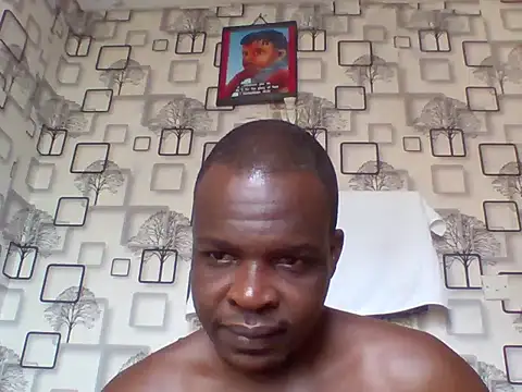 Snapshot of Chumba_001 chatting on 04/25/26, 05:21 Chumba 001 online show from 04/25/26, 05:21