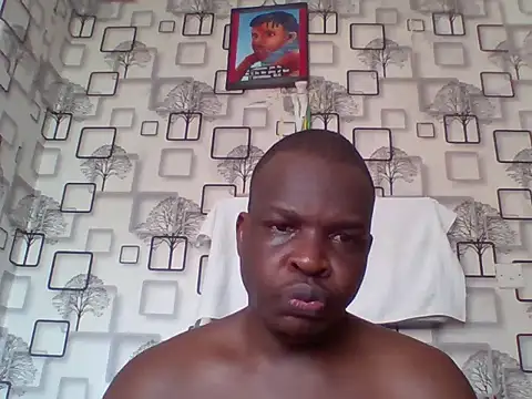 Snapshot of Chumba_001 chatting on 05/25/26, 06:41 Chumba 001 online show from 05/25/26, 06:41