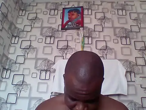 Snapshot of Chumba_001 chatting on 06/17/26, 07:00 Chumba 001 online show from 06/17/26, 07:00