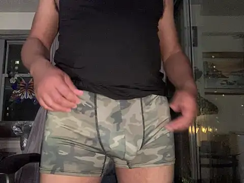 Snapshot of ThickDick_Daddy chatting on 05/08/26, 07:14 ThickDick Daddy online show from 05/08/26, 07:14