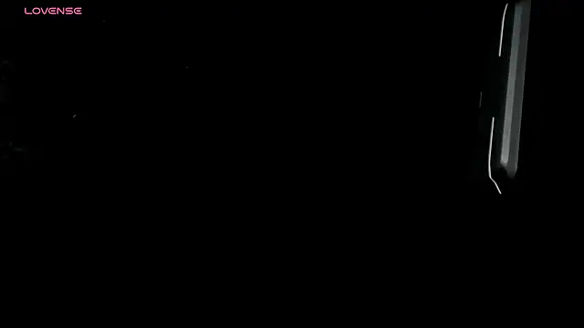 Snapshot of charis_hill chatting on 02/26/26, 01:37 charis hill online show from 02/26/26, 01:37