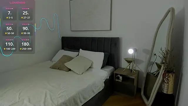 SimonaGerry online show from 04/26/26, 04:43