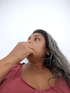 AlyDenalioficial online show from 09/08/25, 10:31