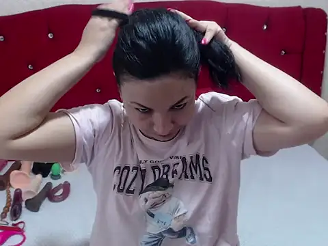 AdaFawxx online show from 09/22/25, 04:36