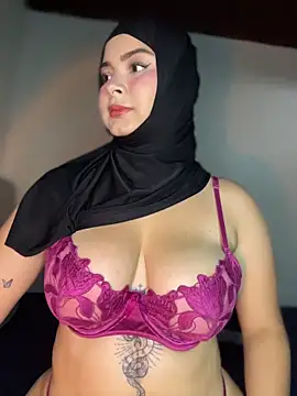aneesa darzi online show from 04/22/26, 06:20