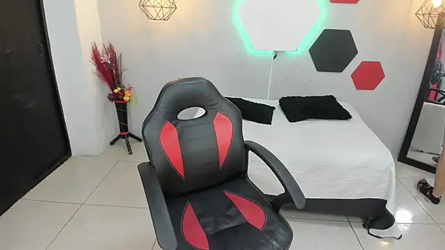 martinaclark online show from 02/09/25, 03:53