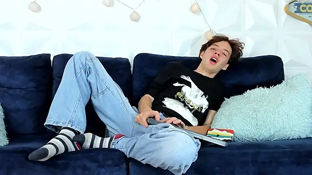 daniel hot03 online show from 03/13/25, 02:01