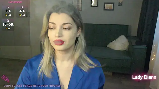 Snapshot of LancasterLady chatting on 12/16/24, 12:27 LancasterLady online show from 12/16/24, 12:27