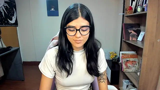 valerie  skyy online show from 02/26/25, 02:48