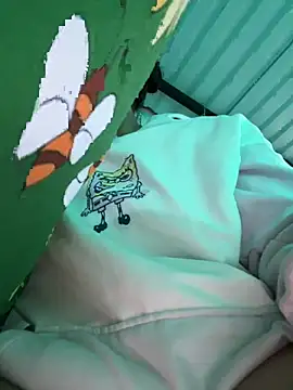 my-kitty online show from 04/01/26, 11:02