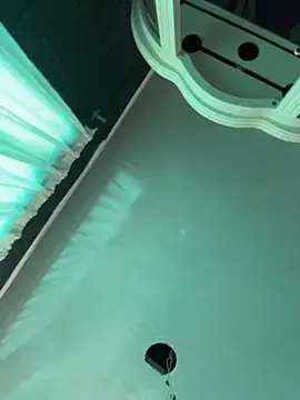 my-kitty online show from 04/18/26, 07:29