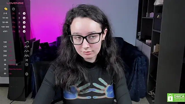 Agatta Smith online show from 03/18/26, 07:00