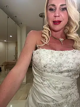 Kate-monroe online show from 02/03/26, 07:41