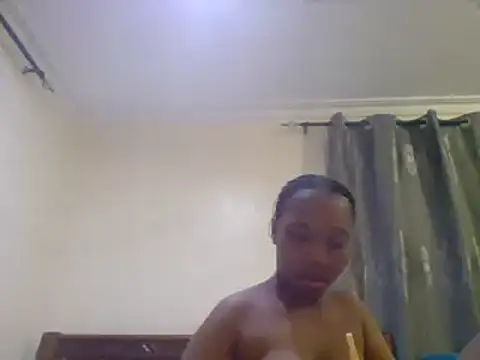 Snapshot of sexy__candyy chatting on 02/12/25, 12:16 sexy candyy online show from 02/12/25, 12:16