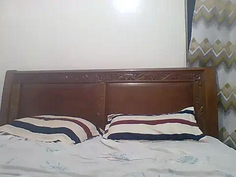 Snapshot of sexy__candyy chatting on 10/26/25, 08:37 sexy candyy online show from 10/26/25, 08:37