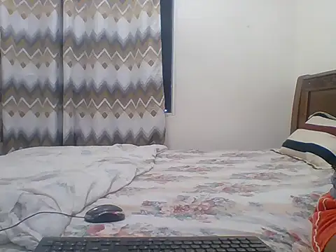 Snapshot of sexy__candyy chatting on 11/21/25, 07:23 sexy candyy online show from 11/21/25, 07:23