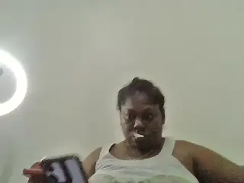 Snapshot of XgeileKutje chatting on 02/14/25, 12:19 XgeileKutje online show from 02/14/25, 12:19