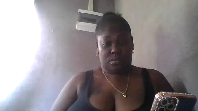 Snapshot of XgeileKutje chatting on 10/22/25, 05:13 XgeileKutje online show from 10/22/25, 05:13