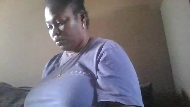 Snapshot of XgeileKutje chatting on 02/06/26, 10:29 XgeileKutje online show from 02/06/26, 10:29