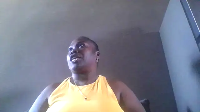 Snapshot of XgeileKutje chatting on 02/15/26, 02:47 XgeileKutje online show from 02/15/26, 02:47