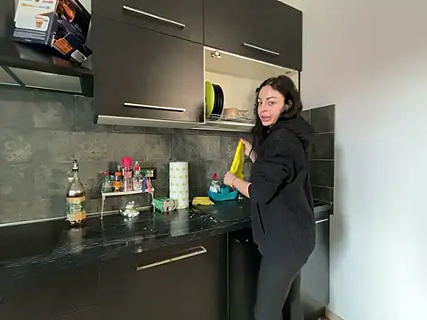 Chloe Ricci online show from 02/19/26, 09:49