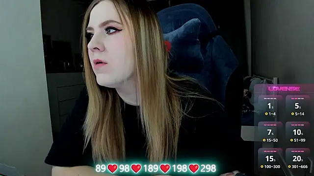 Olivia Munk online show from 02/10/26, 04:49