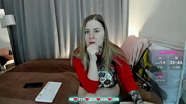 Olivia Munk online show from 02/14/26, 04:42