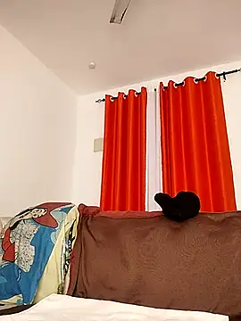 Snapshot of Kamdollie chatting on 02/27/25, 06:40 Kamdollie online show from 02/27/25, 06:40