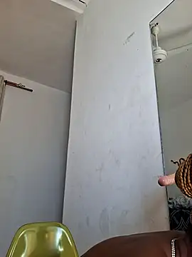 Snapshot of Kamdollie chatting on 10/12/25, 06:23 Kamdollie online show from 10/12/25, 06:23