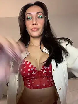 Snapshot of MichelleFerry_ chatting on 12/20/25, 05:47 MichelleFerry online show from 12/20/25, 05:47