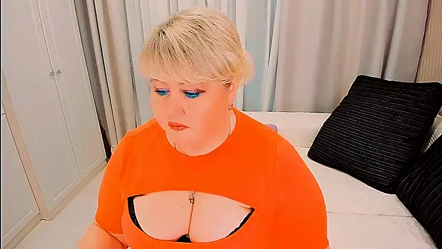 BIGTITSBBW online show from 04/16/26, 07:03