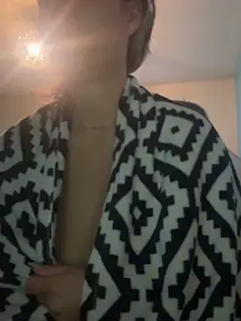 BabyNila online show from 10/10/25, 06:01