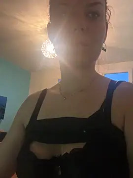 BabyNila online show from 10/20/25, 06:14