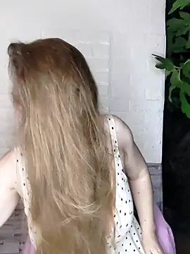 Snapshot of SexyMichellexo chatting on 06/10/26, 09:14 SexyMichellexo online show from 06/10/26, 09:14
