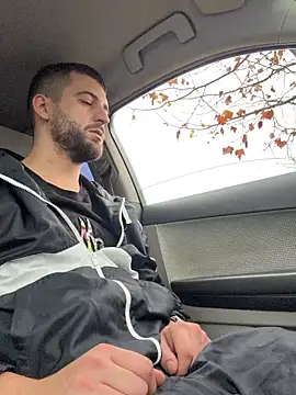 Snapshot of ElChapoGuzman95 chatting on 11/22/25, 07:29 ElChapoGuzman95 online show from 11/22/25, 07:29