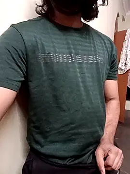 Snapshot of addu24 chatting on 12/15/24, 04:48 addu24 online show from 12/15/24, 04:48