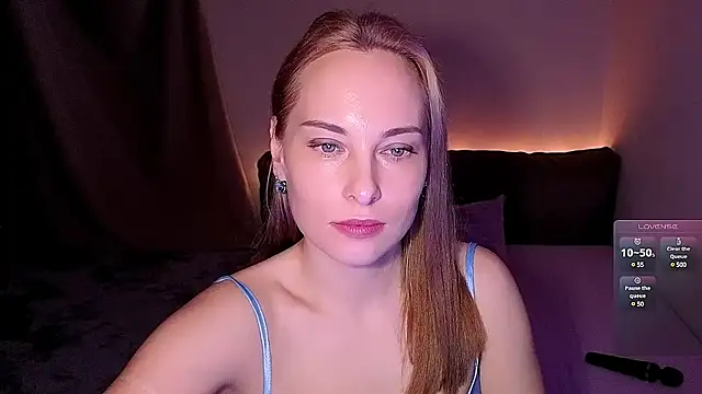 Snapshot of AdeleLady chatting on 01/14/25, 07:00 AdeleLady online show from 01/14/25, 07:00